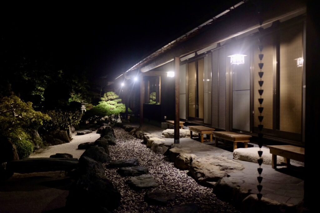 夜の忍