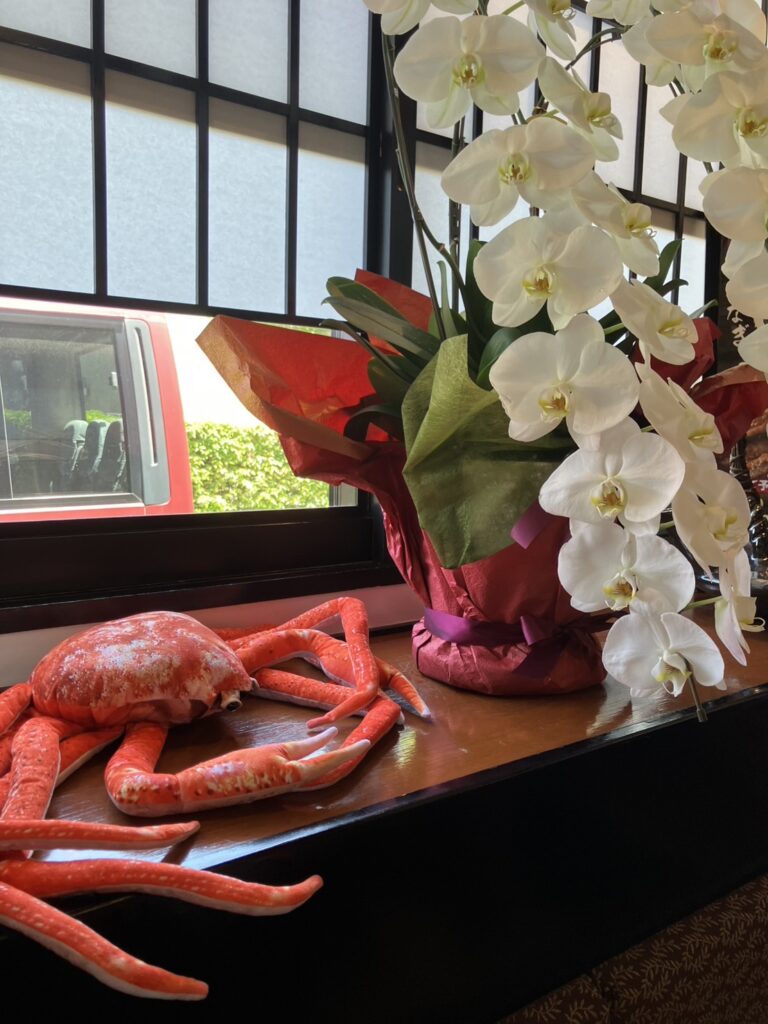 倉敷甲羅本店の待合ロビーの写真
