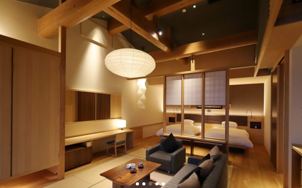 モダンで美しい海音真里の客室